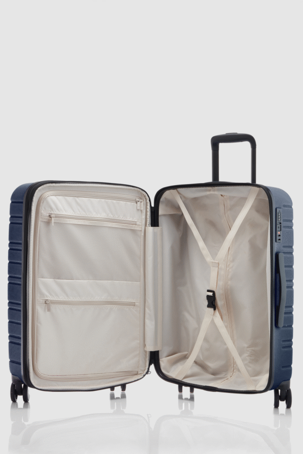 Stori Check-In 75cm Suitcase - Image 4