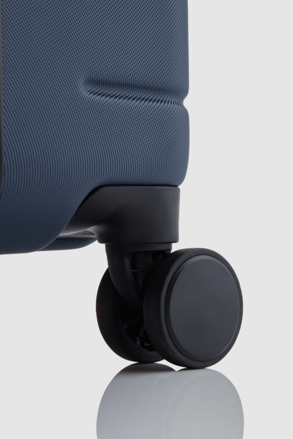 Stori Check-In 75cm Suitcase - Image 7