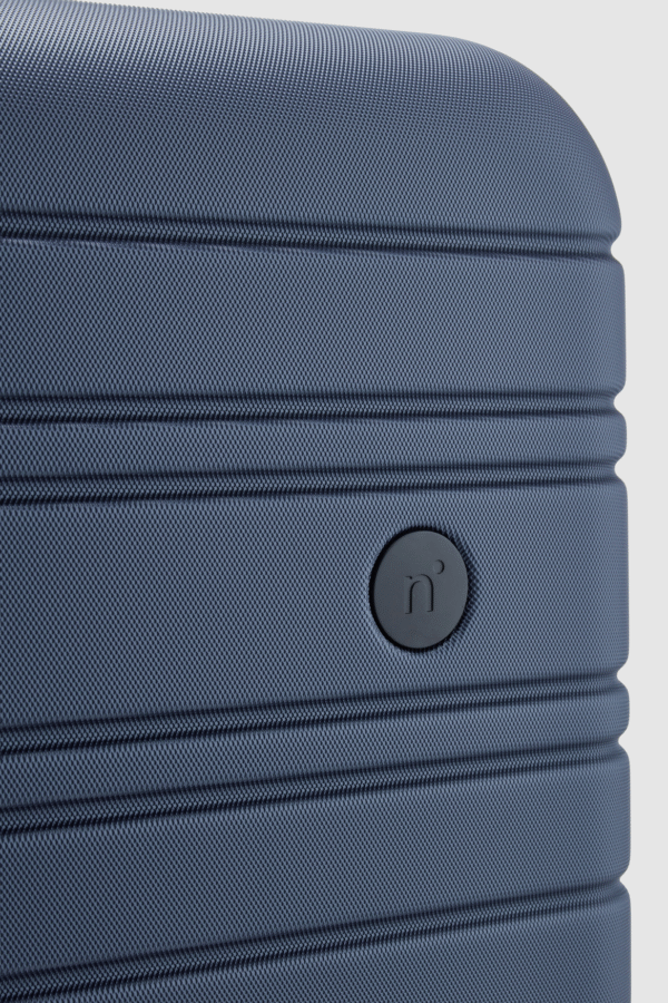 Stori Check-In 75cm Suitcase - Image 9