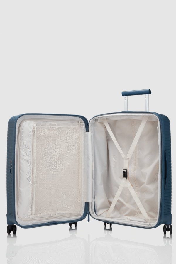 Bondi Check-In 80cm Suitcase - Image 4