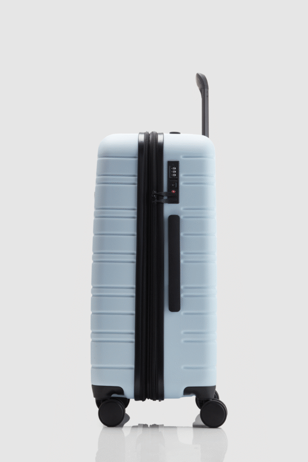 Stori Check-In 65cm Suitcase - Image 2