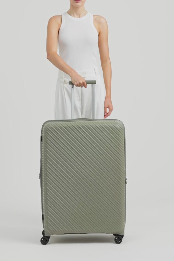 Bondi Check-In 80cm Suitcase - Image 2